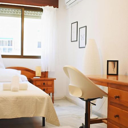 Amplio Y Luminoso Apartamento Cerca Del Centro Y La Playa Con Piscina Y Parking Privado Málaga Esterno foto