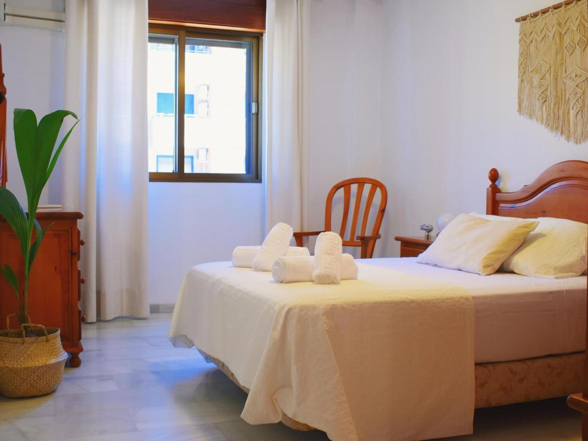 Amplio Y Luminoso Apartamento Cerca Del Centro Y La Playa Con Piscina Y Parking Privado Málaga Esterno foto